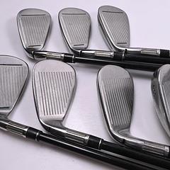 Taylormade M4 Irons / 5-PW+SW / Regular Flex Fujikura Atmos Red 6 Shafts - Image 3