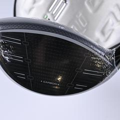 Taylormade Qi35 Driver / 10.5 Degree / Regular Flex Fujikura Ventus Blue 5 Shaft - Image 4