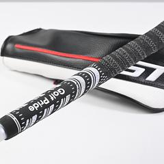 Titleist GT2 #3 Hybrid / 18 Degree / X-Flex Graphite Design Tour AD IZ-95 - Image 1