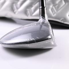 Taylormade Qi35 Max Lite #5 Wood / 18.5 Degree / Senior Flex Vanquish 4 Shaft - Image 3