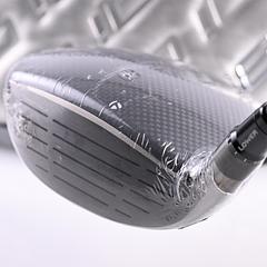 Taylormade Qi35 Max Lite #5 Wood / 18.5 Degree / Senior Flex Vanquish 4 Shaft - Image 4