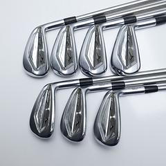 Used Mizuno JPX 921 Forged Iron Set / 4 - PW / X-Stiff Flex - Image 1
