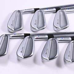 Ping iBlade Irons / 4-PW / Blue Dot / Regular Flex Ping AWT 2.0 Shafts - Image 2