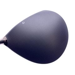 Used TaylorMade Qi35 LS Driver / 8.0 Degrees / X-Stiff Flex - Image 4