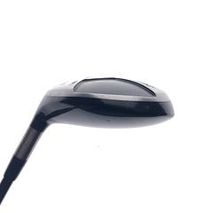 Used Titleist 906F2 3 Fairway Wood / 15 Degrees / Stiff Flex / Left-Handed - Image 2
