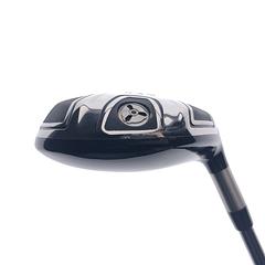 Used Titleist 909 F3 5 Fairway Wood / 18 Degrees / Regular Flex - Image 2