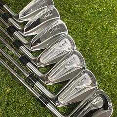 Srixon Z785/Z Forged 4-PW Irons - Image 1