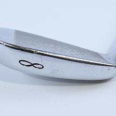 Mizuno MP-32 #8 Iron / Regular Flex Dynamic Gold Shaft - Image 3