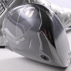 Taylormade Qi35 Driver / 10.5 Degree / Stiff Flex Fujikura Ventus Blue 5 Shaft - Image 1
