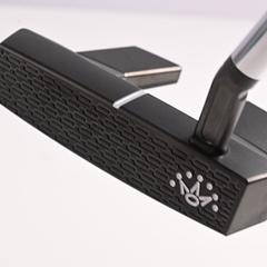 Scotty Cameron Phantom Black 2025 5.5 Putter / 34 Inch - Image 3