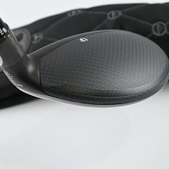 Taylormade Qi35 #3 Hybrid / 19 Degree / X-Flex Kai'li Dark Waves Blue 95 Shaft - Image 1