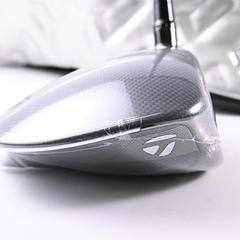 Taylormade Qi35 Max Lite Driver / 12 Degree / Senior Flex Vanquish 4 Shaft - Image 3