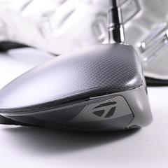 Taylormade Qi35 Max Driver / 10.5 Degree / Stiff Flex Fujikura Ventus Blue '25 5 - Image 3