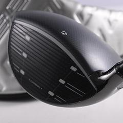 Taylormade Qi35 Max Driver / 9 Degree / Stiff Flex Fujikura Ventus Blue 5 Shaft - Image 4