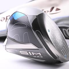Taylormade SIM Max Driver / 10.5 Degree / Regular Flex Fujikura Ventus Red 5 - Image 1