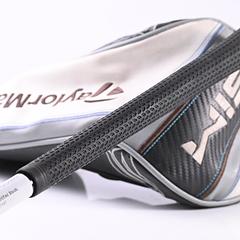 Taylormade SIM Max Driver / 10.5 Degree / Regular Flex Fujikura Ventus Red 5 - Image 8