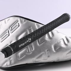 Taylormade Qi35 Driver / 10.5 Degree / Regular Flex Reax Blue 50 Shaft - Image 2