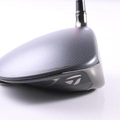 Taylormade Qi35 Driver / 10.5 Degree / Senior Flex Fujikura Speeder NX Red 50 - Image 1