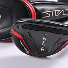 Taylormade Stealth #4 Hybrid / 22 Degree / Stiff Flex Fujikura Ventus Red 7 - Image 3
