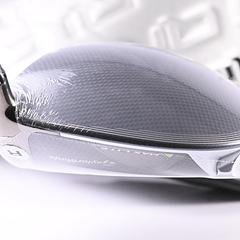 Taylormade Qi35 Max Lite Driver / 10.5 Degree / Regular Flex Vanquish 4 Shaft - Image 3