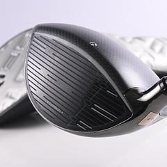 Taylormade Qi35 Max Driver / 10.5 Degree / Stiff Flex C6 Series 60 Shaft - Image 6