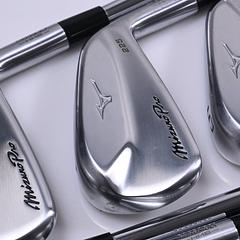 Mizuno Pro 225 Irons / 3-PW+GW / Regular Flex Dynamic Gold 105 R300 Shafts - Image 1