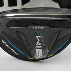 Taylormade SIM2 Max #3 Hybrid / 19 Degree / Stiff Flex Fujikura Ventus Blue 7 - Image 2