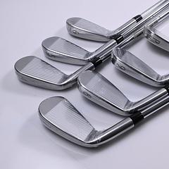 Titleist T150 2025 Irons / 4-PW / Stiff Flex AMT Silver Shafts - Image 4