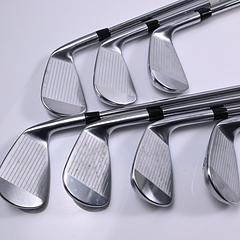 Left Hand Titleist T100 2021 Irons / 5-PW+50° / Stiff Flex AMT Tour White S300 - Image 3