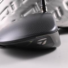 Taylormade Qi35 Driver / 10.5 Degree / Stiff Flex Fujikura Ventus Blue 5 Shaft - Image 7