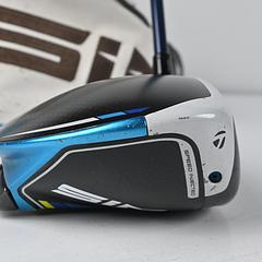 Taylormade SIM2 Max Driver / 10.5 Degree / Regular Flex Ventus Blue 5 Shaft - Image 3