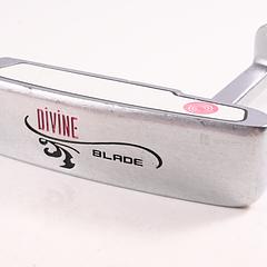 Ladies Odyssey Divine Pink Blade Putter / 32 Inch - Image 1