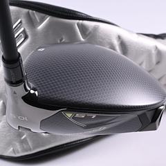 Taylormade Qi35 LS Driver / 10.5 Degree / Stiff Flex Kai'li White Dark Waves 60 - Image 1