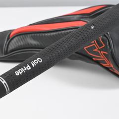 Taylormade M6 Driver / 10.5 Degree / Stiff Flex Fujikura Atmos Black 6 Shaft - Image 1