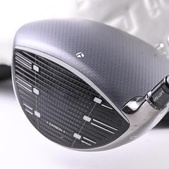 Taylormade Qi35 LS Driver / 9 Degree / Regular Flex Fujikura Air Speeder 50 - Image 6