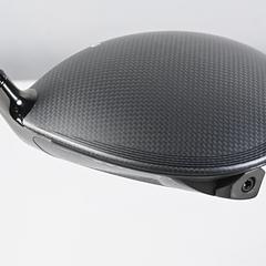 Taylormade Qi35 Max Driver / 10.5 Degree / Regular Flex Diamana T+60 Shaft - Image 4