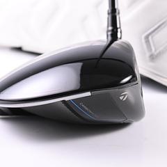 Taylormade Qi10 Max Driver / 10.5 Degree / Stiff Flex Fujikura Ventus Red - Image 3