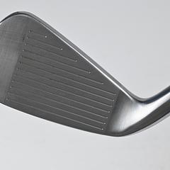 Taylormade SIM UDI #2 Iron / 18 Degree / Stiff Flex Diamana Thump 90 Shaft - Image 2