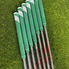 Srixon Z965 4-PW Irons - Image 2