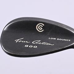 Cleveland Tour Action 900 Sand Wedge / 54 Degree / Stiff Flex Dynamic Gold - Image 1