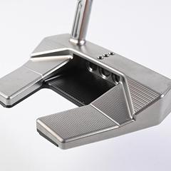 Scotty Cameron Phantom 5.5 2024 Putter / 33 Inch - Image 4