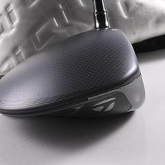 Taylormade Qi35 Driver / 9 Degree / Stiff Flex Fujikura Air Speeder 50 Shaft - Image 3