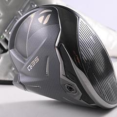 Taylormade Qi35 Driver / 10.5 Degree / Regular Flex Helium Nanocore 5 Shaft - Image 9