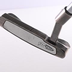 Odyssey Tri Hot #3 Putter / 33 Inch - Image 2