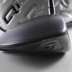 Taylormade Qi35 Max Driver / 10.5 Degree / Regular Flex Cypher 2.0 50 Shaft - Image 3