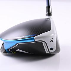 Taylormade SIM2 Max Driver / 12 Degree / Regular Flex Ventus Blue 5 Shaft - Image 3