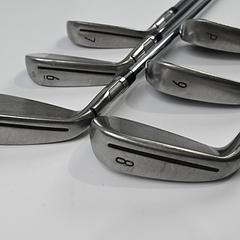 Taylormade Stealth Irons / 5-PW / Regular Flex Dynamic Gold 95 R300 Shafts - Image 4