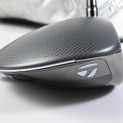 Taylormade Qi35 Max Lite Driver / 10.5 Degree / Regular Flex Fujikura Ventus - Image 2