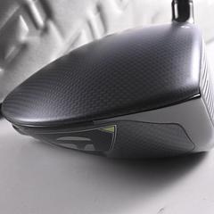 Taylormade Qi35 LS Driver / 9 Degree / Regular Flex Vanquish 5 Shaft - Image 3