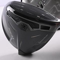 Taylormade Qi35 Driver / 10.5 Degree / Stiff Flex Ventus Blue 5 Shaft - Image 8